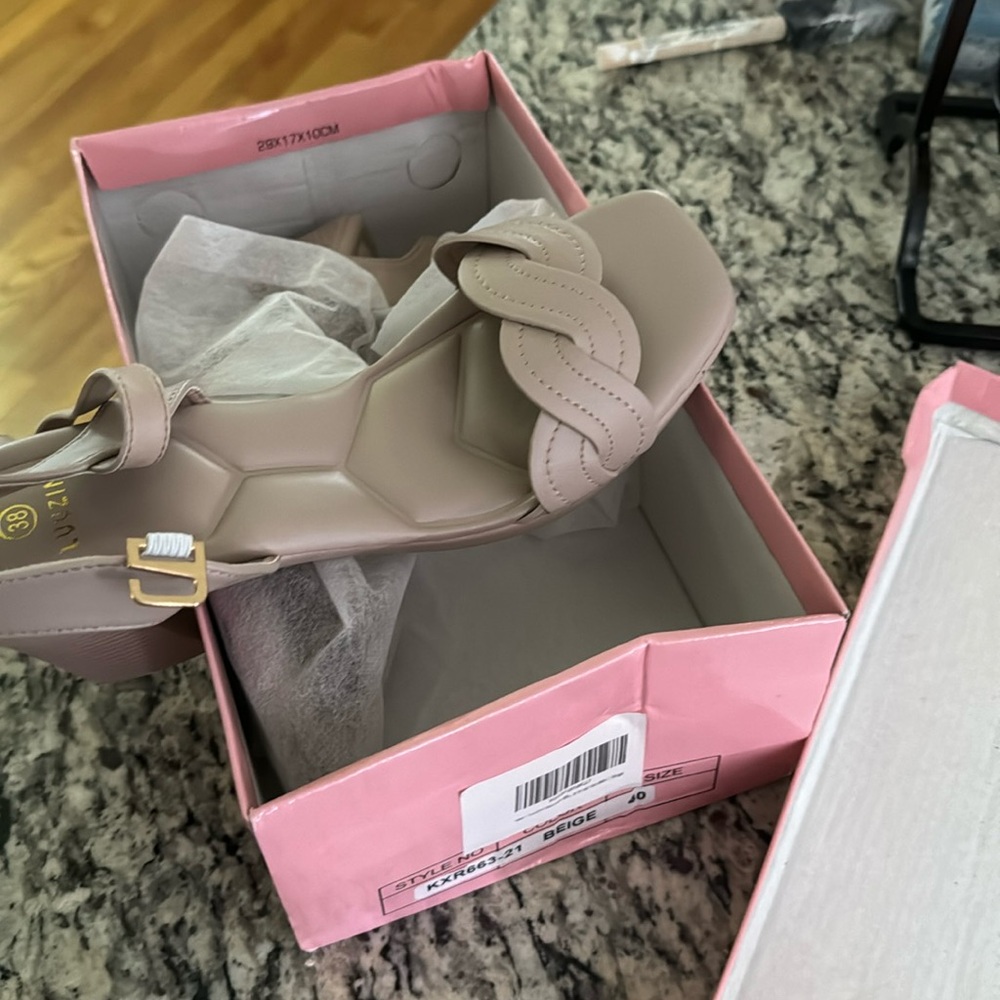 Listing for white dragon